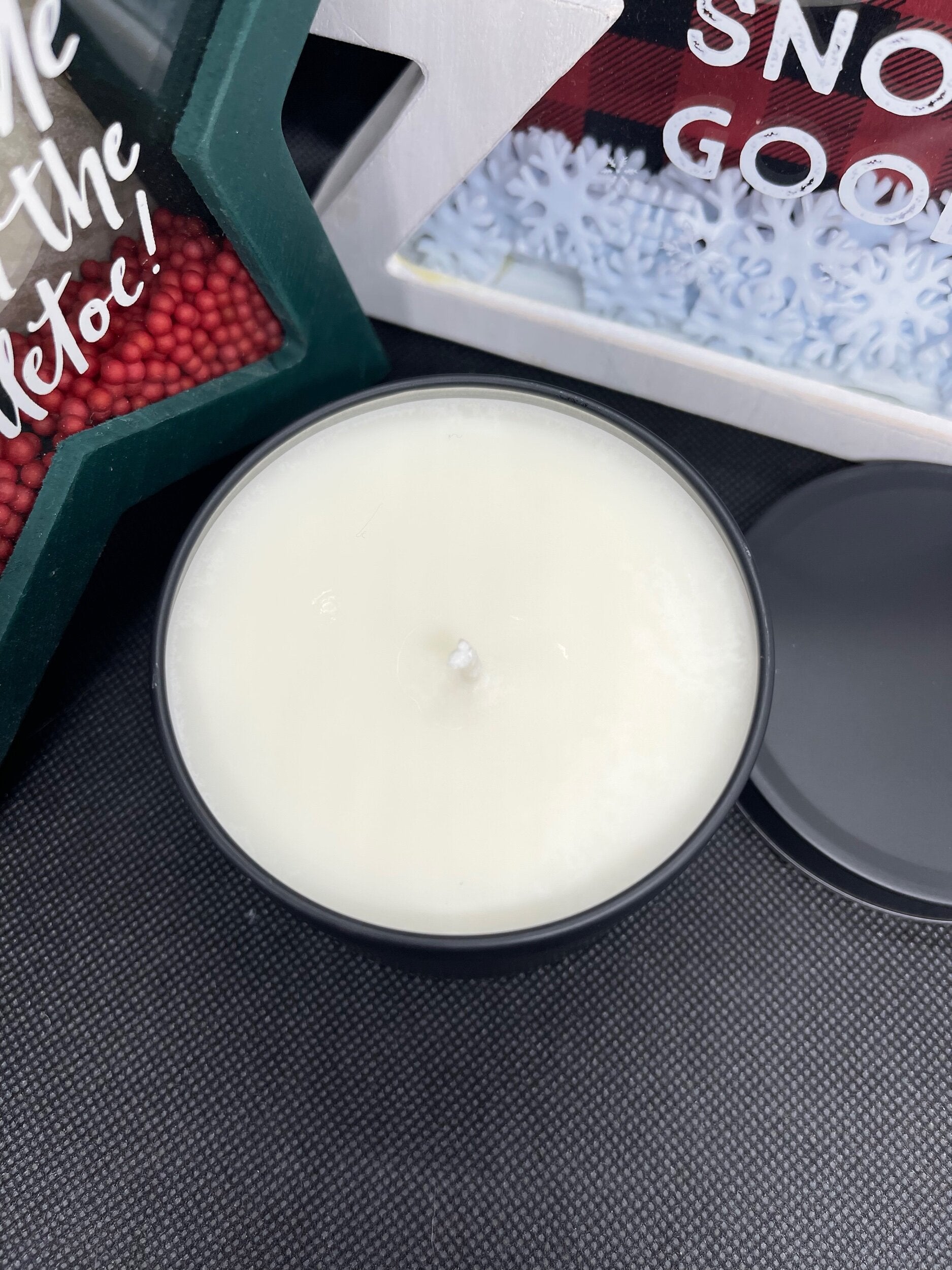 Balsam & cedar candle in black tin